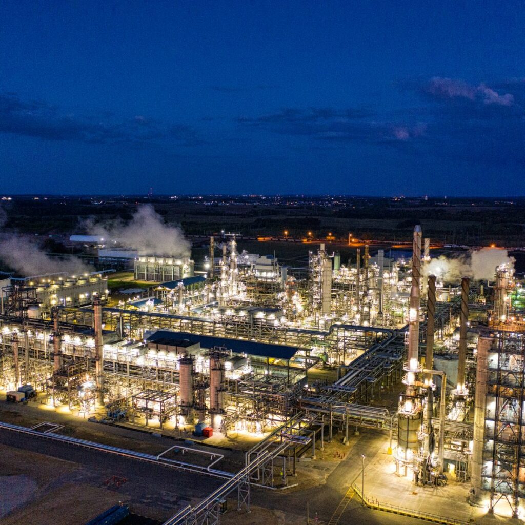 Legge Seveso per aziende chimiche Legge Seveso per aziende chimiche